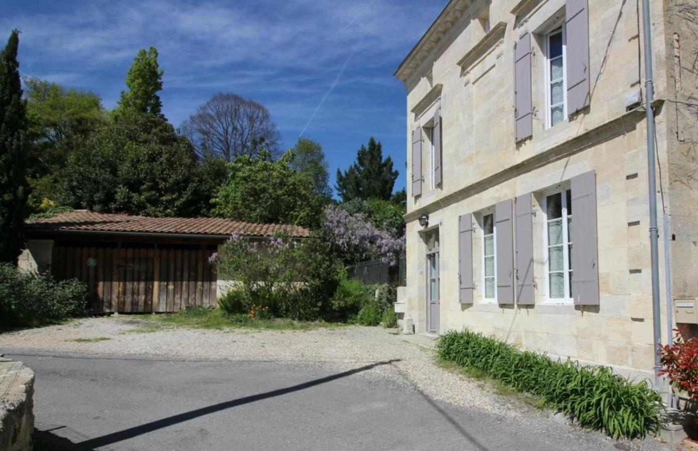 Chambre D'Hotes Spacieuse, Salle De Bain Privative Saint-Michel-de-Fronsac Экстерьер фото